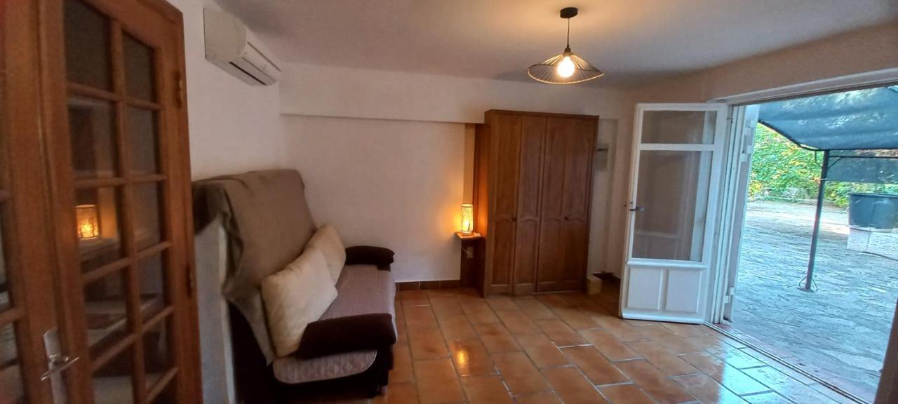Appartement Et Sa Grande Terrasse En Rez De Jardin Saint Aygulf Εξωτερικό φωτογραφία